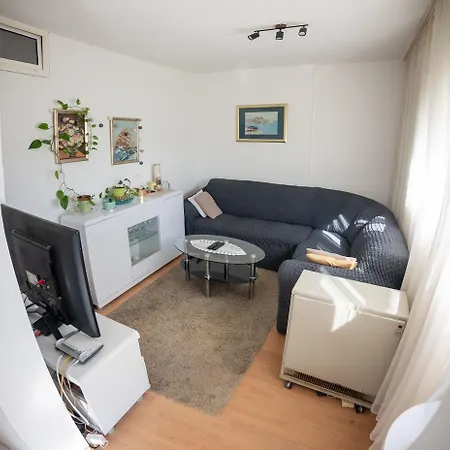 Luka Apartment