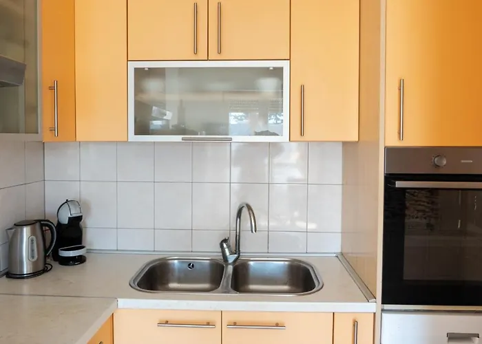 Apartament Luka *